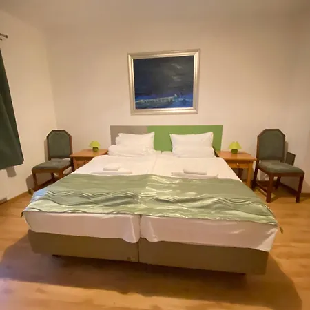 Vendégház Malom Udvar étterem és Bér