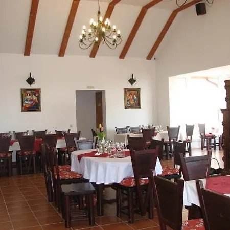 Malom Udvar étterem és 3* Bér