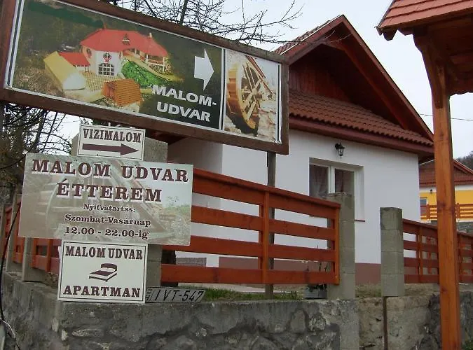 Malom Udvar Panzio Es Etterem Konukevi 3*